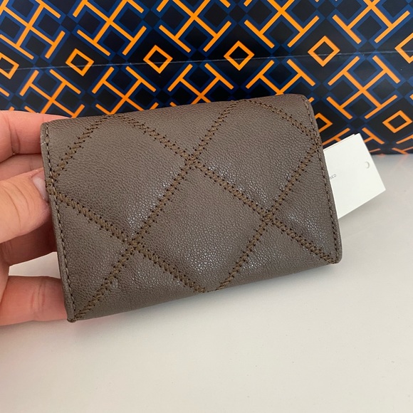 🔥💦NEW💦Tory Burch Willa Cards case/wallet/leather/small - Picture 4 of 10